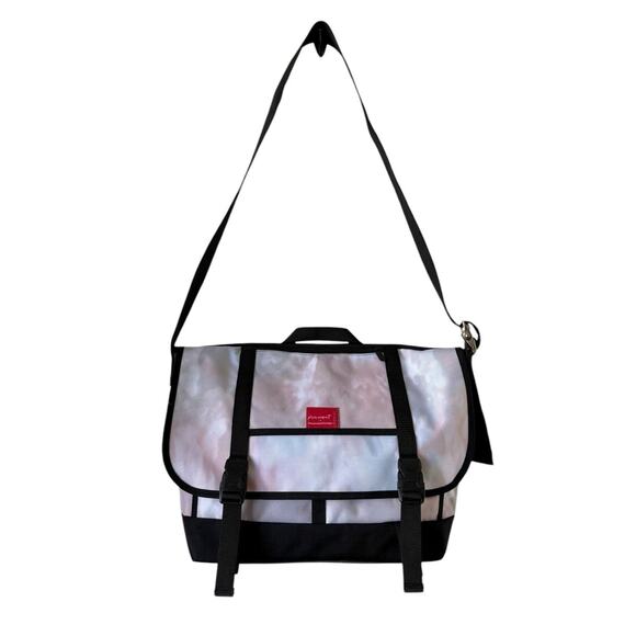 NWT! Free People x Manhattan Portage Messenger Bag in Cloud (MSRP $178) - Picture 2 of 11